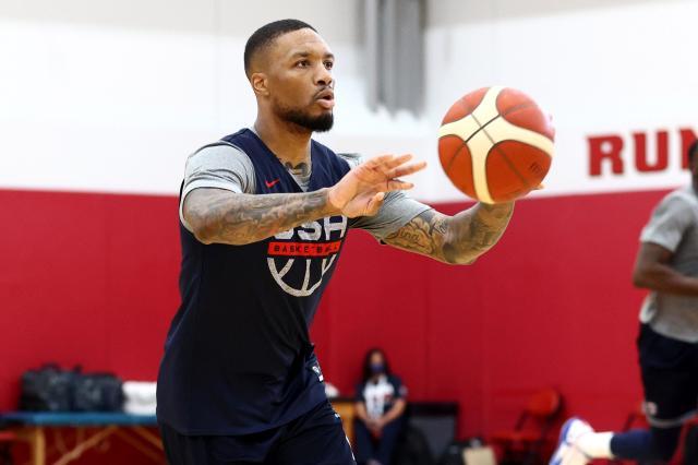 1626581305122065725.jpg damian-lillard-trade-rumors-swirling-with-knicks-in-anxious-pursuit-scaled.jpg
